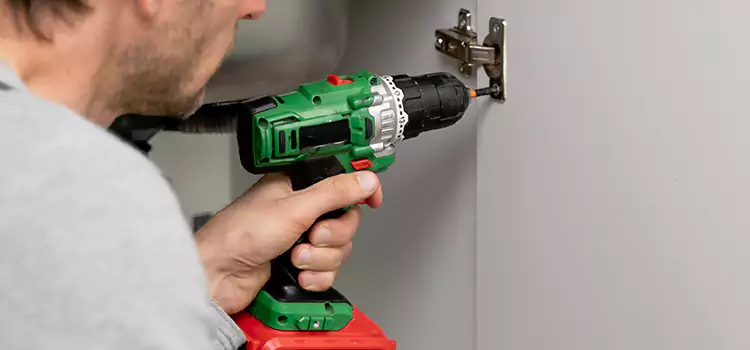 Commercial Door Hinge Repair Fishers