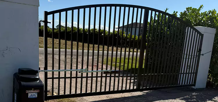Driveway Fence Repair Fishers